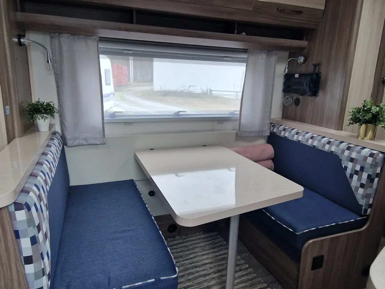 Billede 12 -  Tag et kig på denne skønhed. 