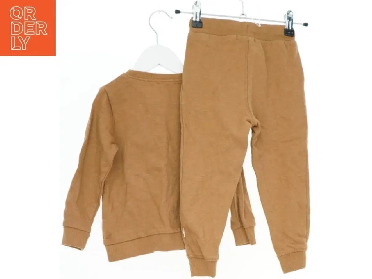Billede 2 - Sweatsæt i brun fra Minymo (str. 98)