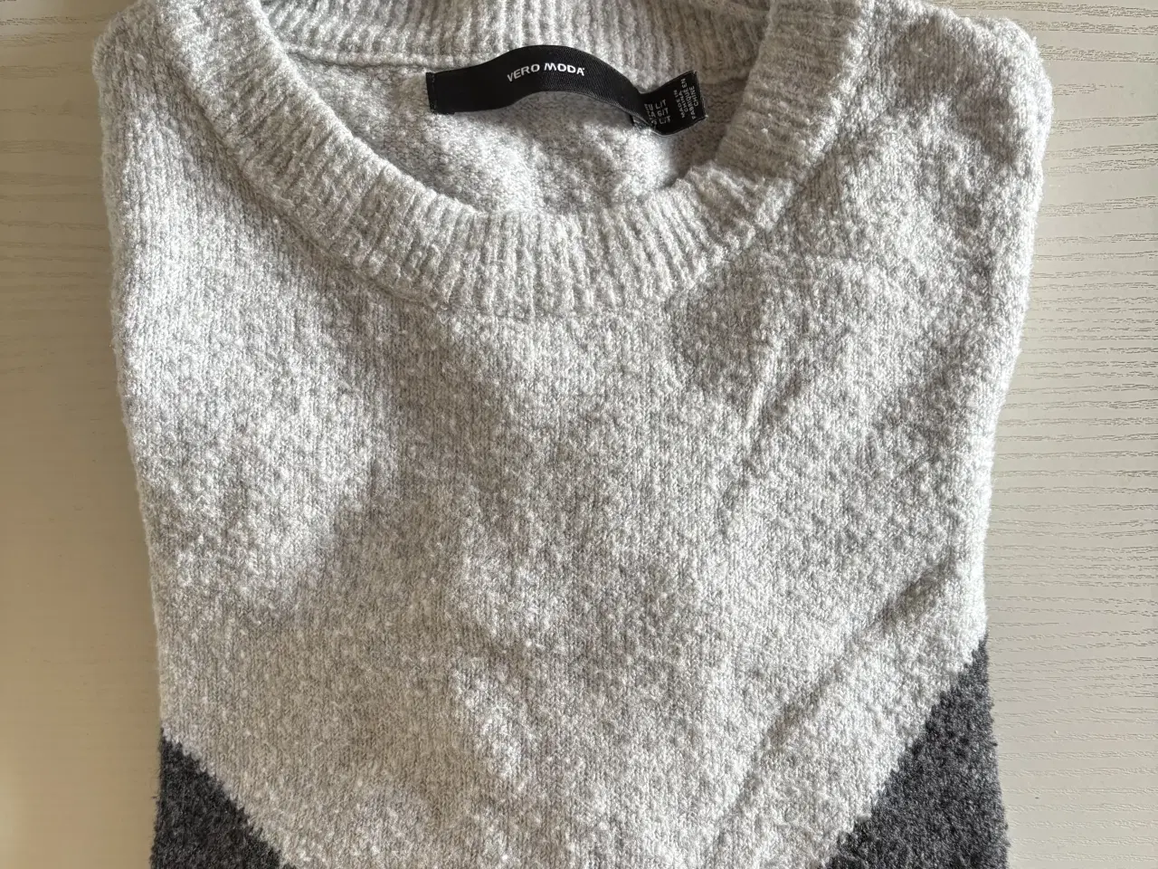 Billede 2 - Pullover, Vero Moda str. L