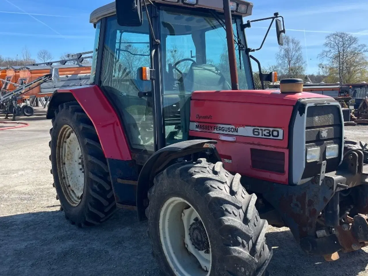 Billede 2 - Massey Ferguson 6130 DYNASHIFT med HEVA frontlift