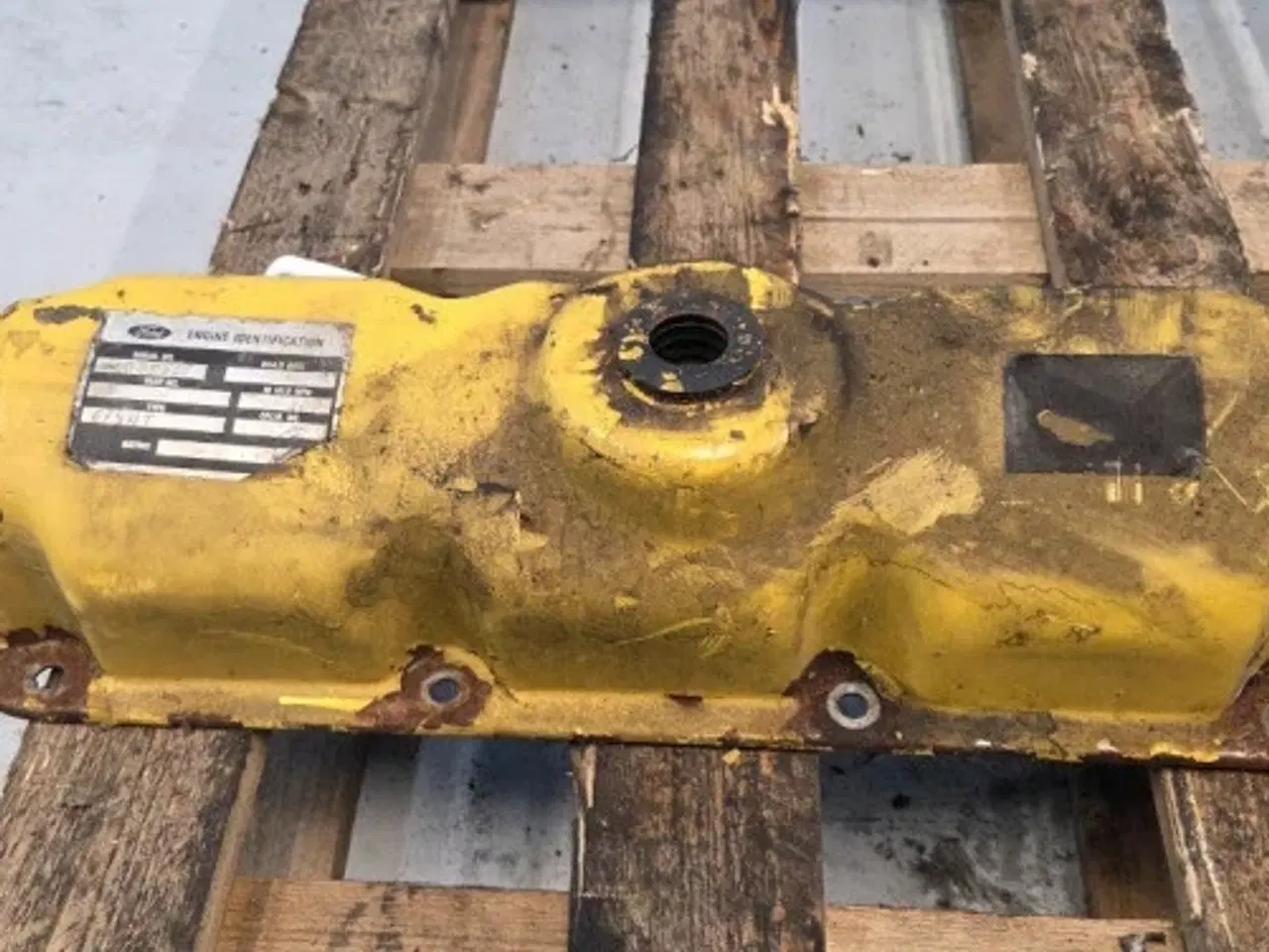 Billede 13 - Ford 678HT Dæksel E5HN6582AD