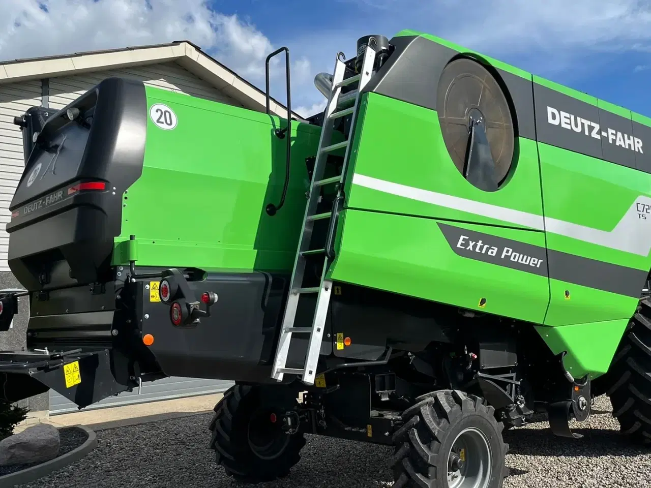 Billede 10 - Deutz-Fahr C7206 With 24feed - 7.2m header. New and unused Combine together with 7.2m header