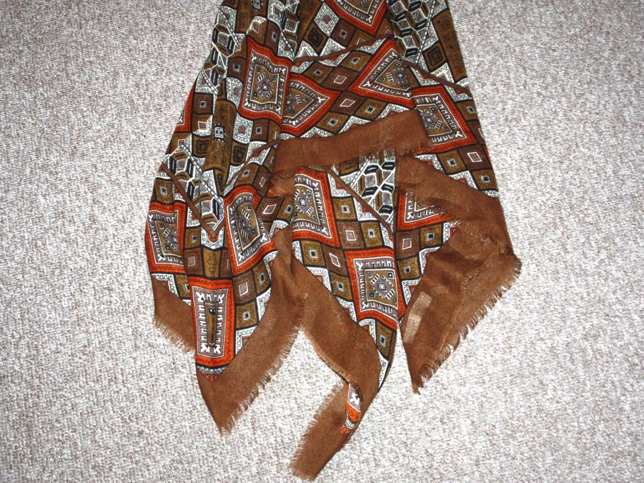 Billede 3 - Tørklæde made in Italy 120 cm x 120 cm