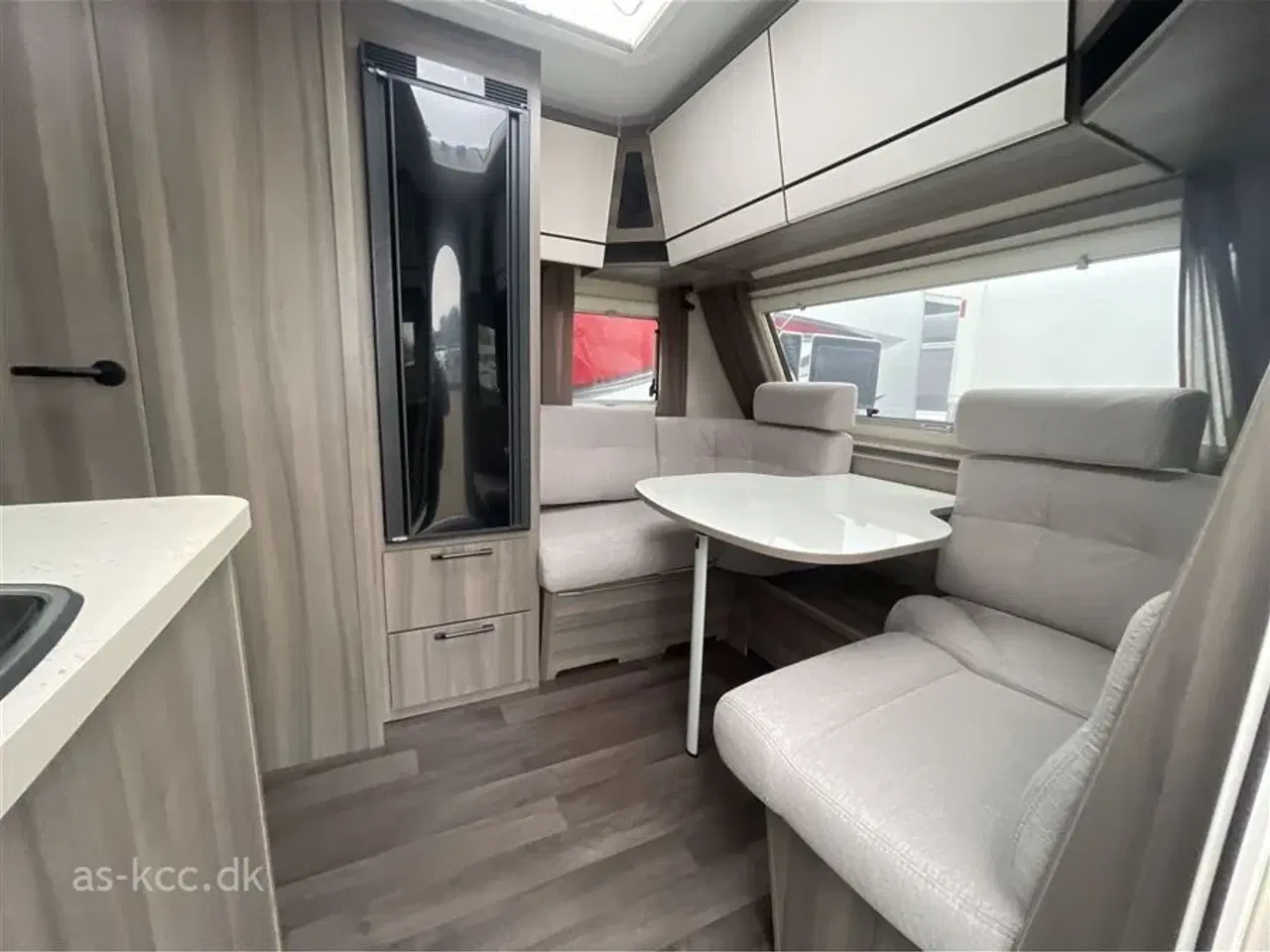 Billede 3 - 2024 - Kabe Estate 470 GLE Kabe Estate 470 GLE årg. 2024 . 4 sovepladser, 4 siddepladser, Mover, cykelholder,