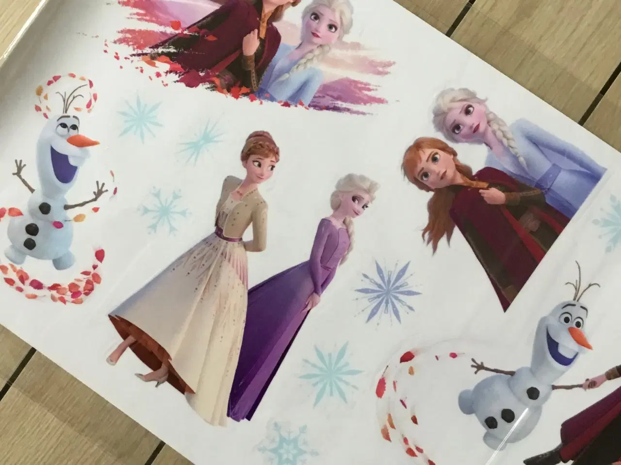 Billede 6 - Frost wallstickers med Elsa og Anna mfl fra Frost
