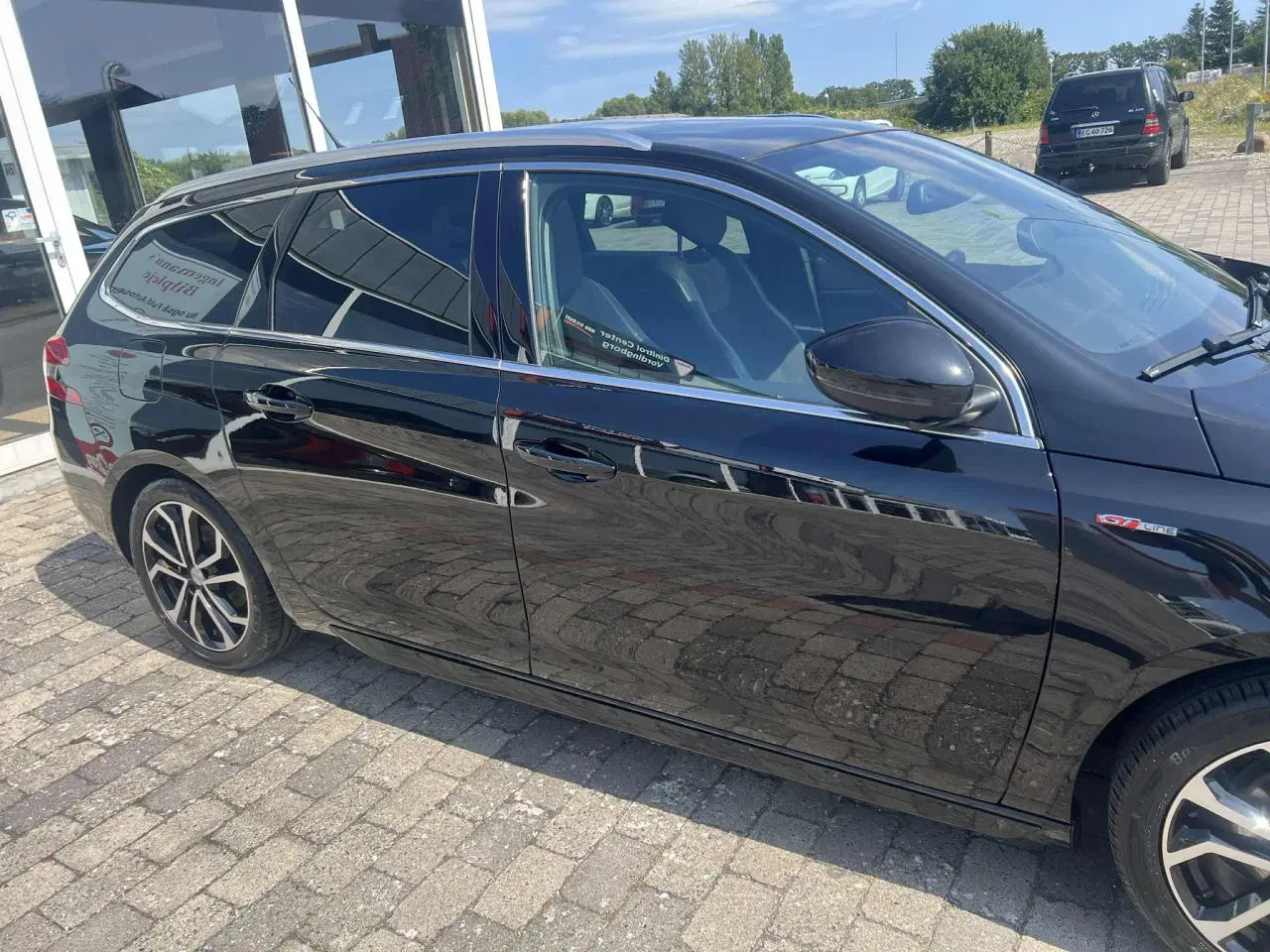Billede 3 - Peugeot 3081,2 e-THP 130 GT Line SW EAT6 5d