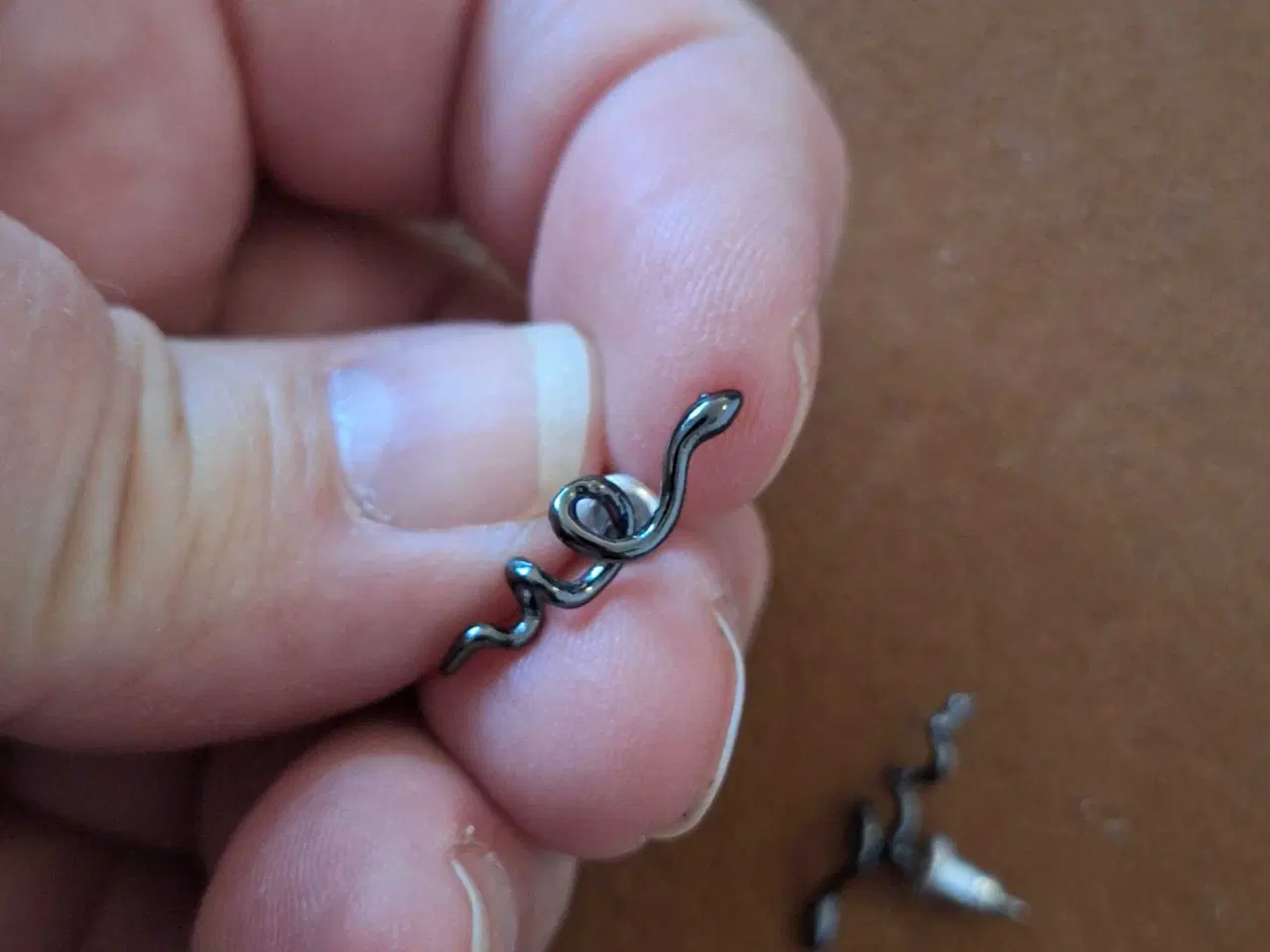 Billede 4 - Slange ørestikker