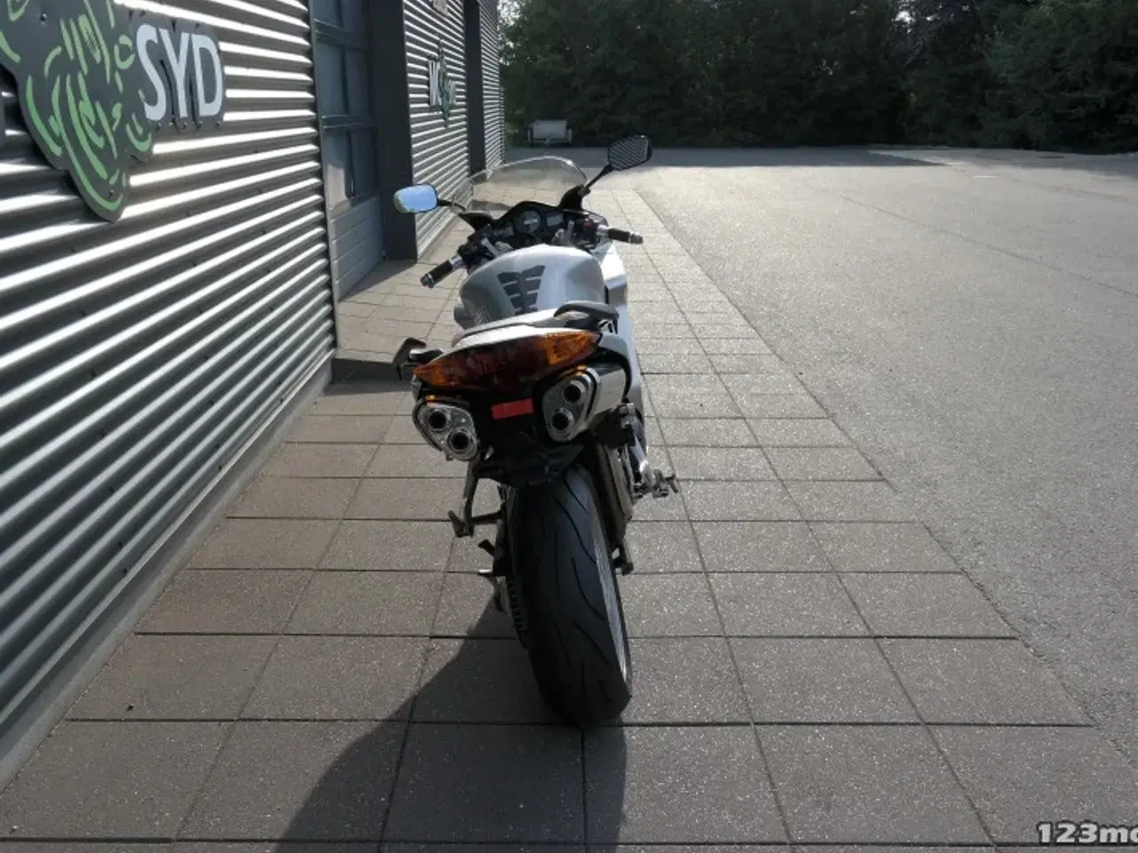 Billede 4 - Honda VFR 800 F MC-SYD       BYTTER GERNE