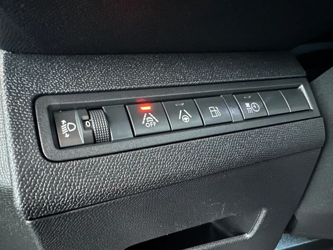 Billede 10 - Peugeot 3008 1,6 Hybrid Allure Pack LTD EAT8 Van