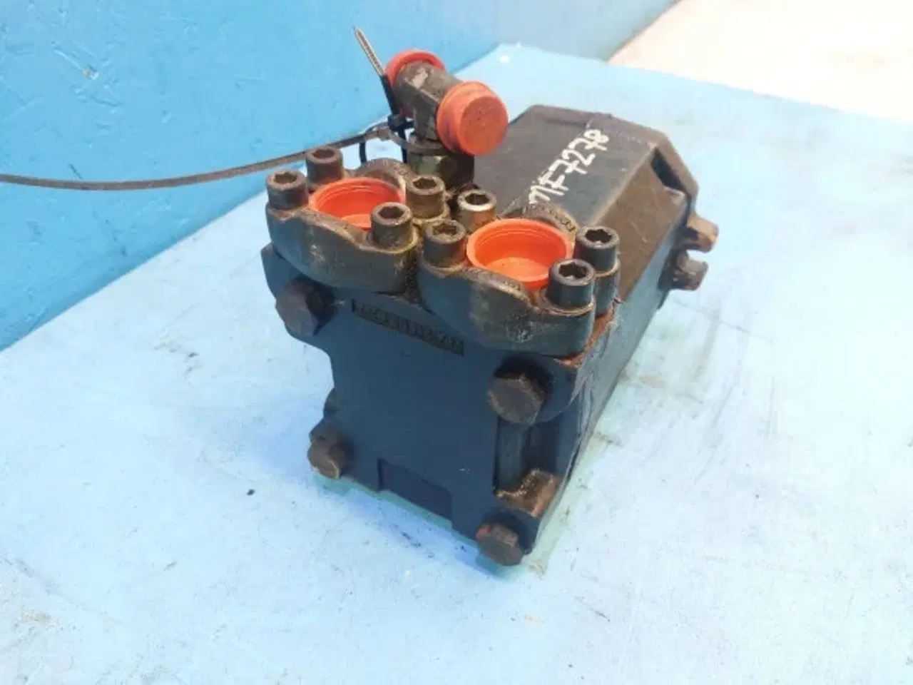 Billede 2 - Massey Ferguson 7278 Hydrostat motor 45165100