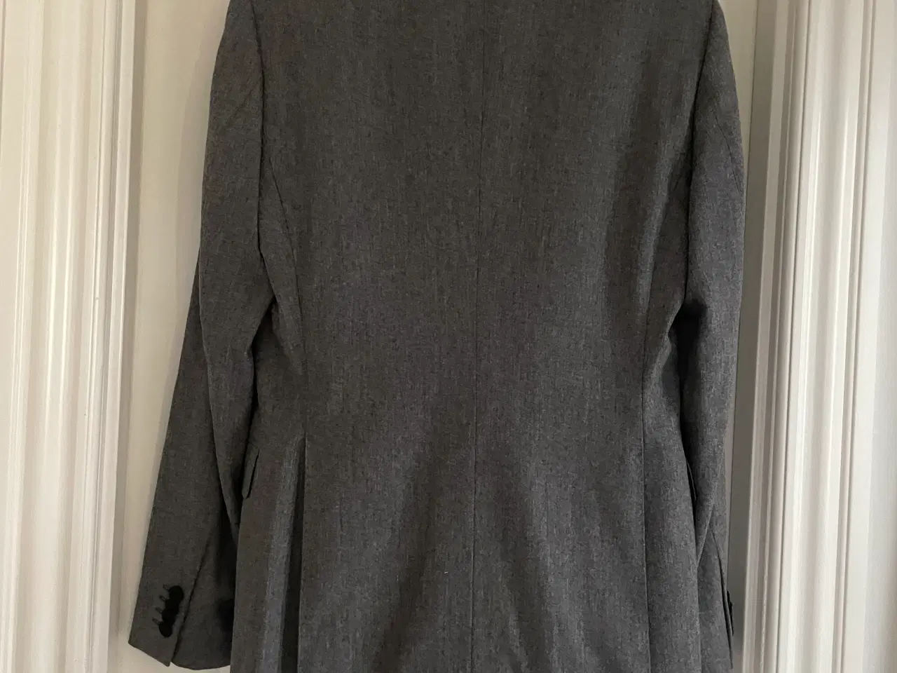 Billede 3 - Jakkesæt grå fra lindeberg