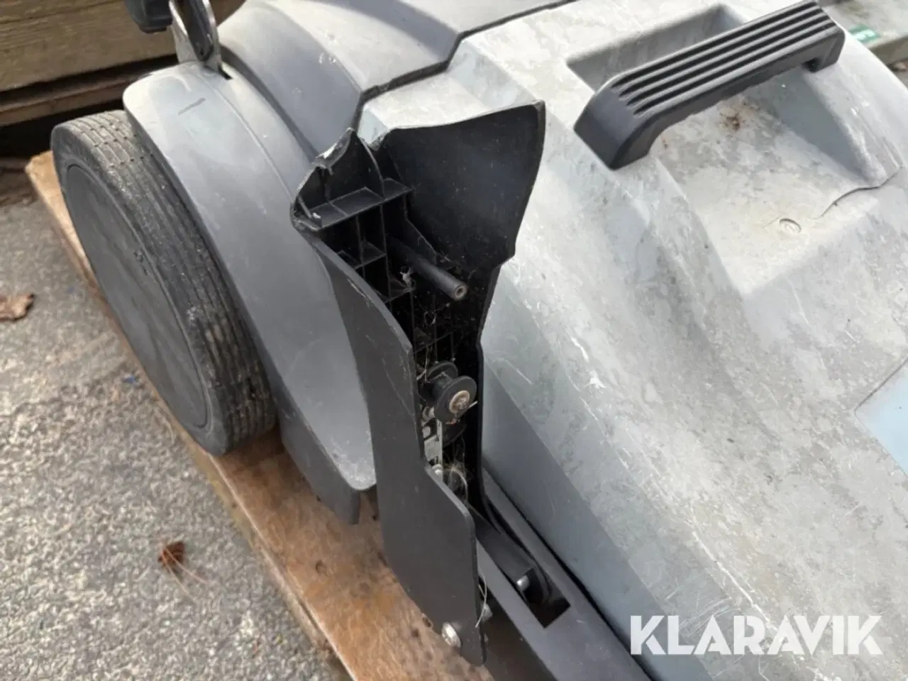 Billede 7 - Manuel fejemaskine