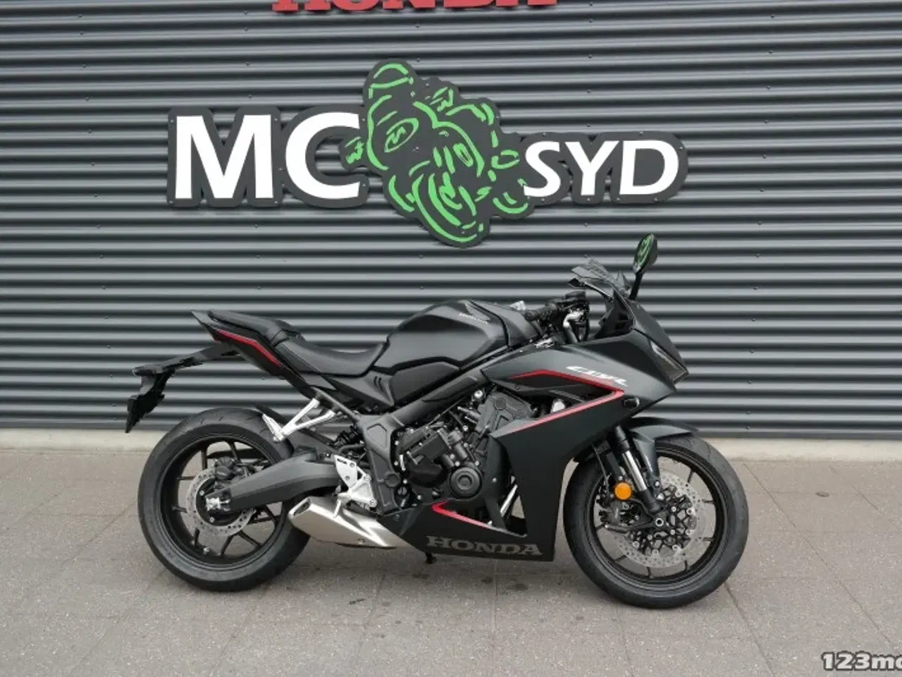 Billede 1 - Honda CBR 650 R MC-SYD       BYTTER GERNE