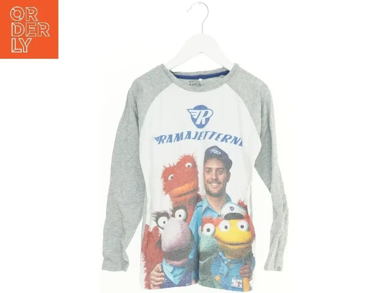 Billede 1 - Langærmet T-shirt med Ramajetterne print fra DR (str. 140)