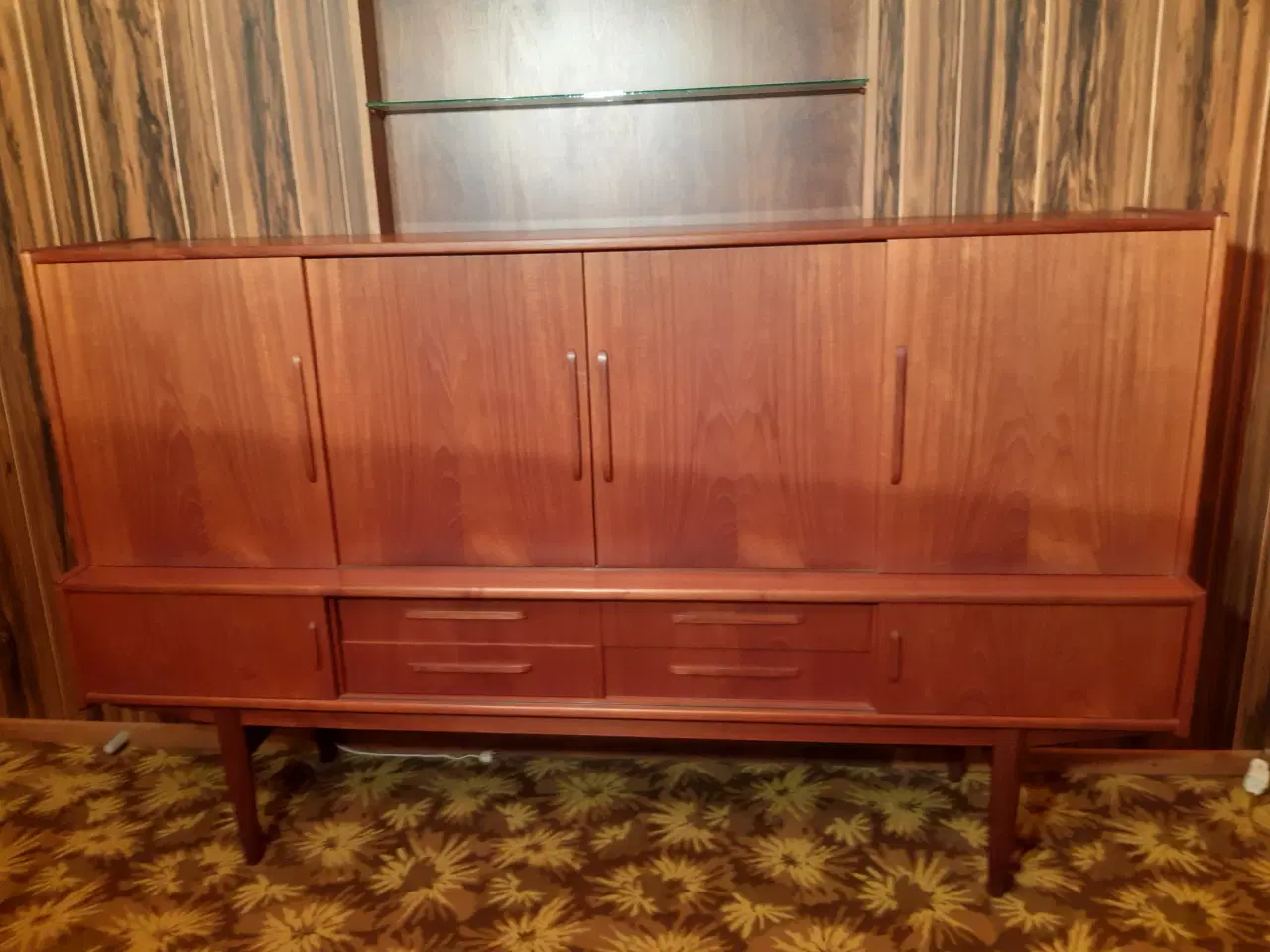 Billede 5 - Teaktræ's skænk. Fra 1960' erne