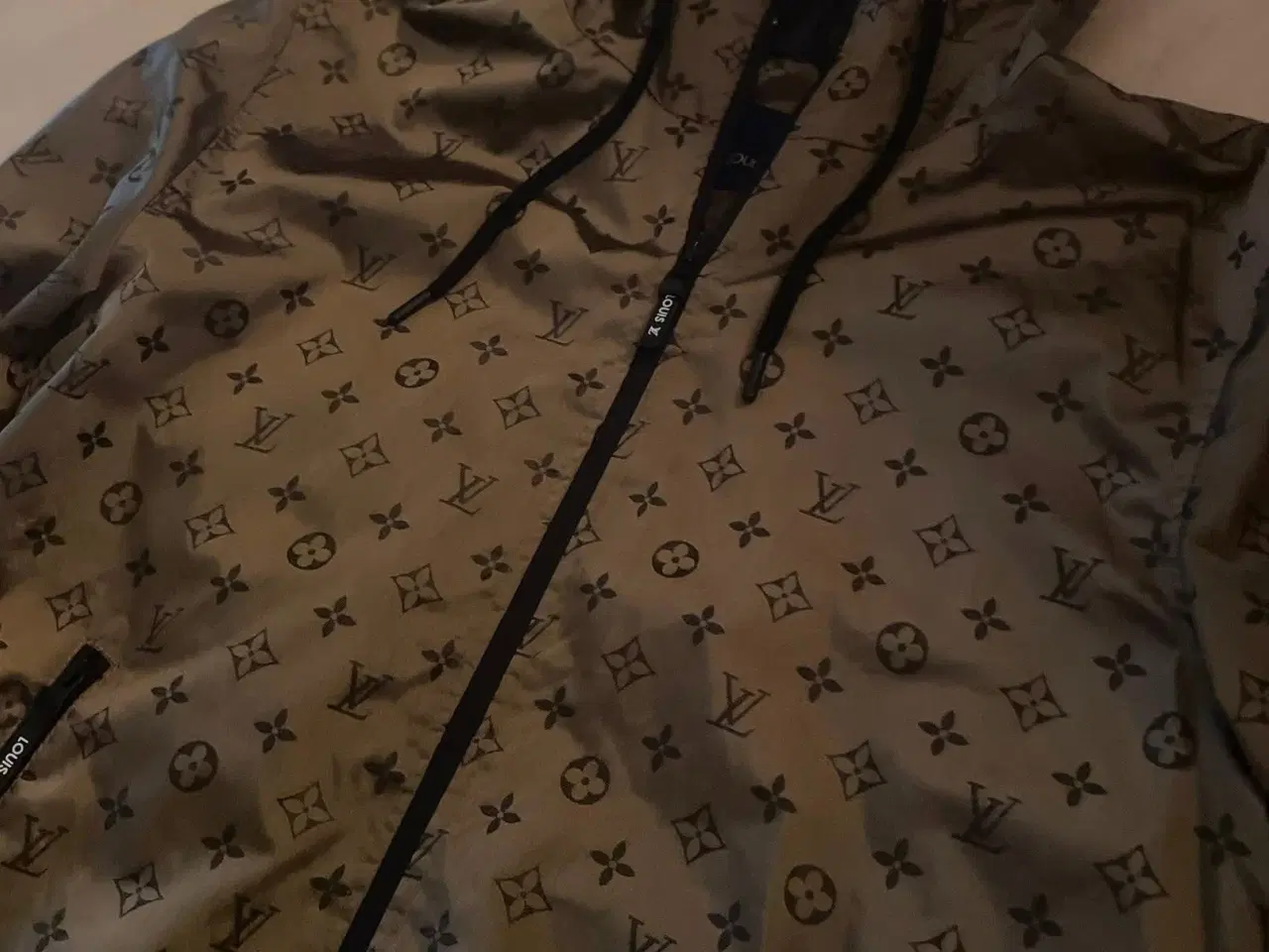 Billede 4 - Dejligt overgangs jakke i xxl