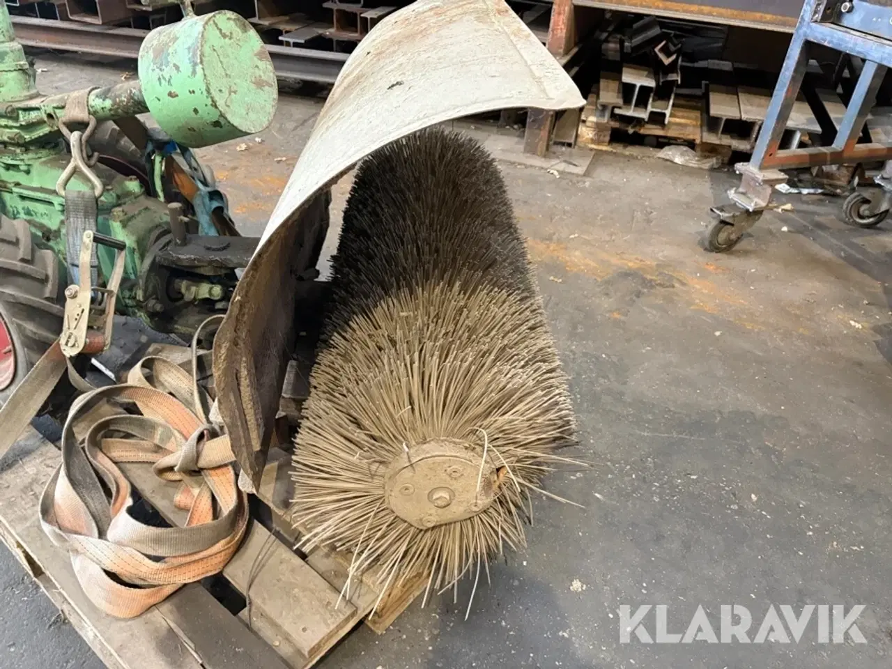 Billede 9 - Fejemaskine JRUS U1200