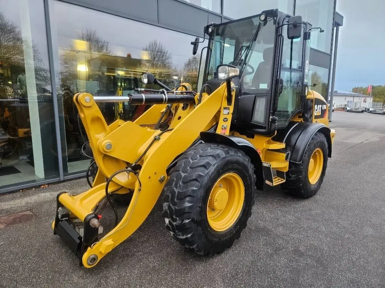 Billede 4 - CAT 908m