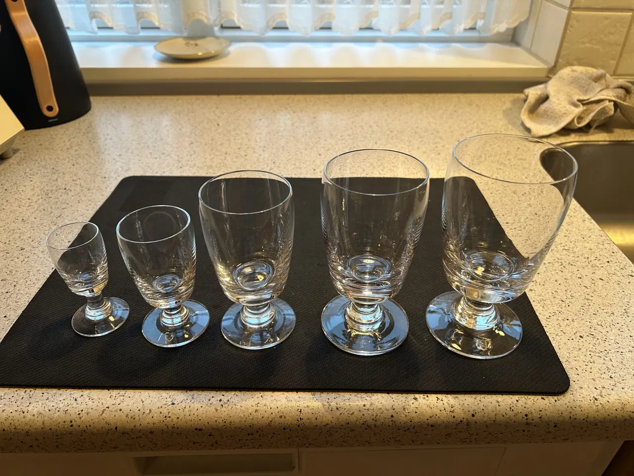 Billede 3 - Holmegaard glas Almue. 58 stk ialt