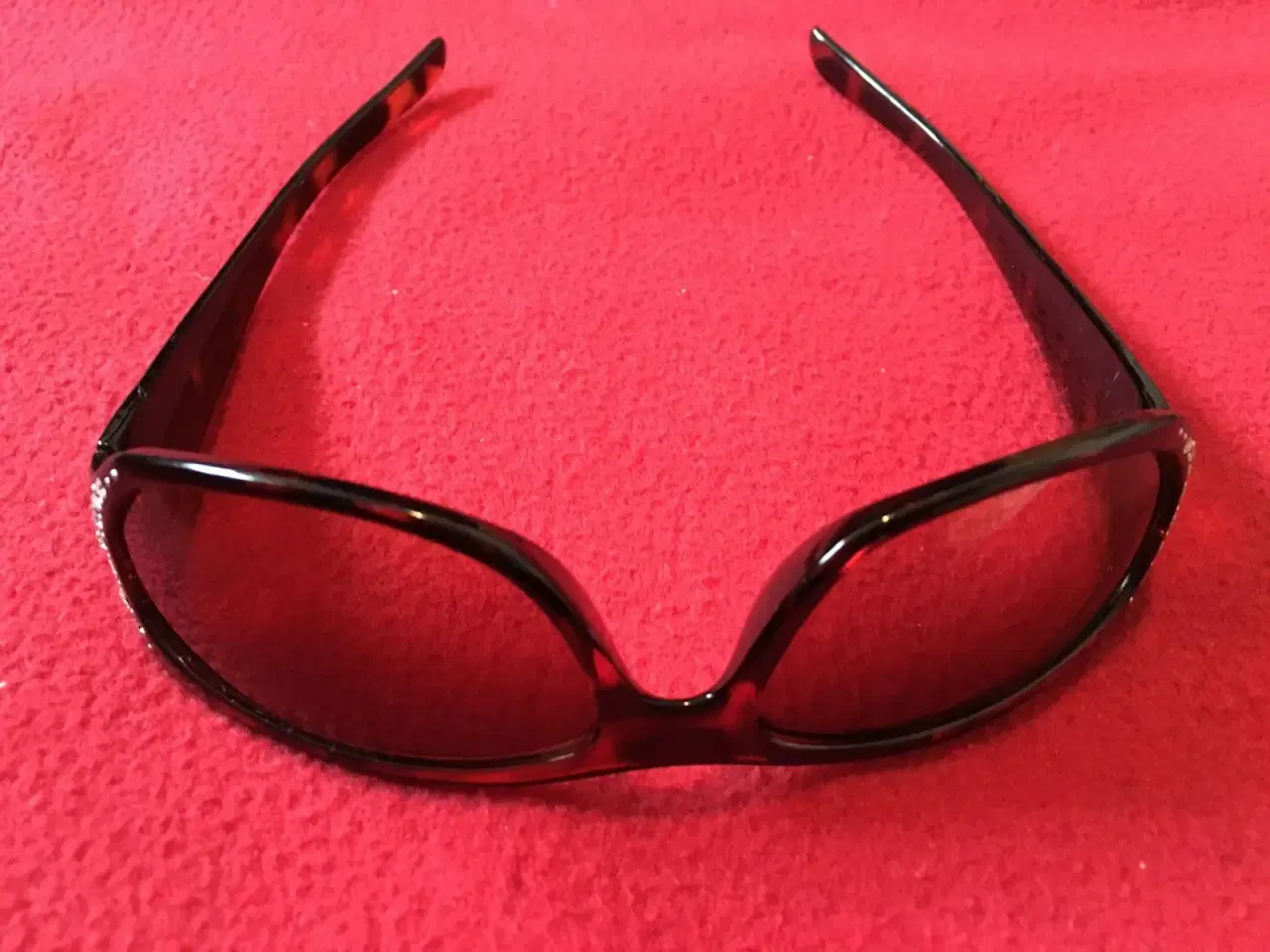 Billede 3 - Original GLORIA VANDERBILT solbriller