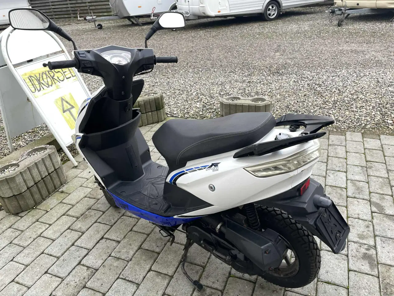 Billede 3 - NR 8 - VGA Explora A3