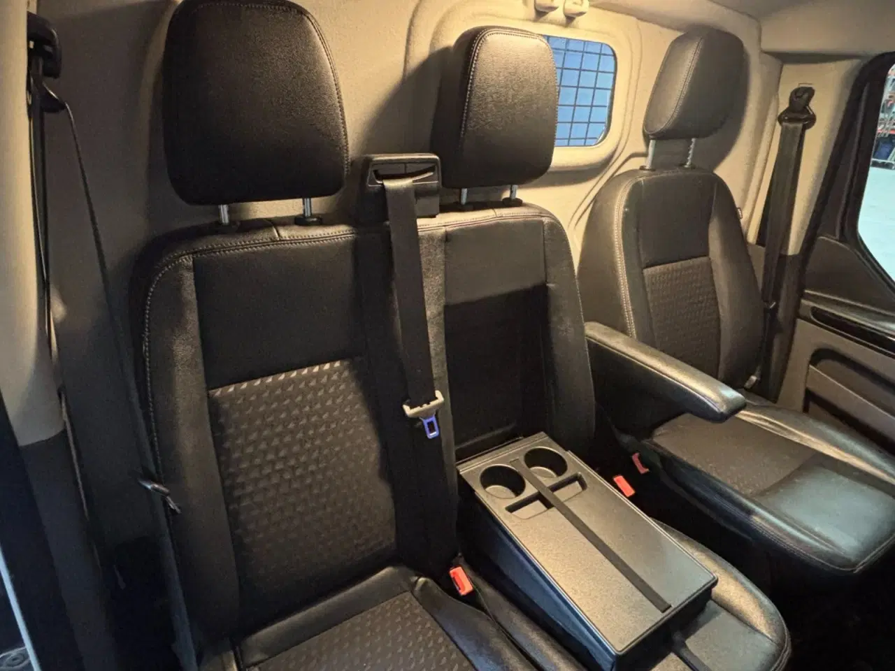 Billede 17 - Ford Transit 350 L2 Van 2,0 TDCi 185 Limited aut. H2 FWD