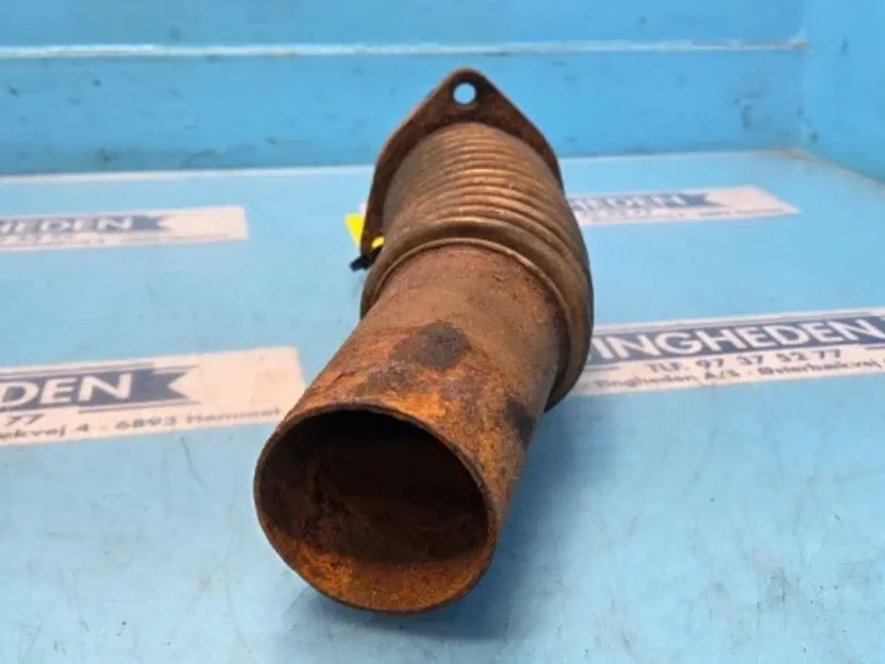 Billede 10 - Hydrema 906B Udstødningsrør 241741