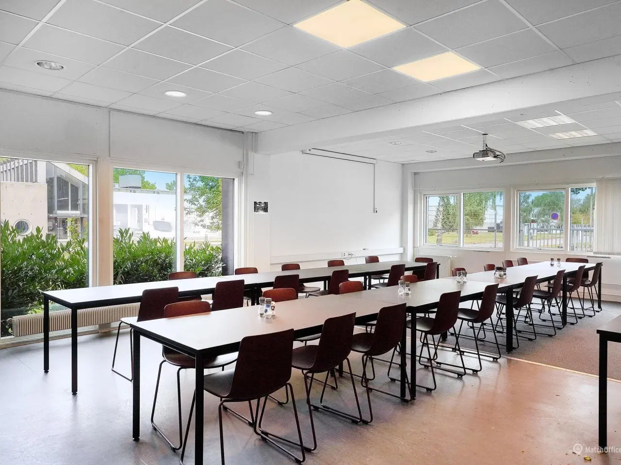 Billede 4 - Praktiske lejemål med flere anvendelsesmuligheder velbeliggende i et eftertragtet erhvervsområde i Glostrup