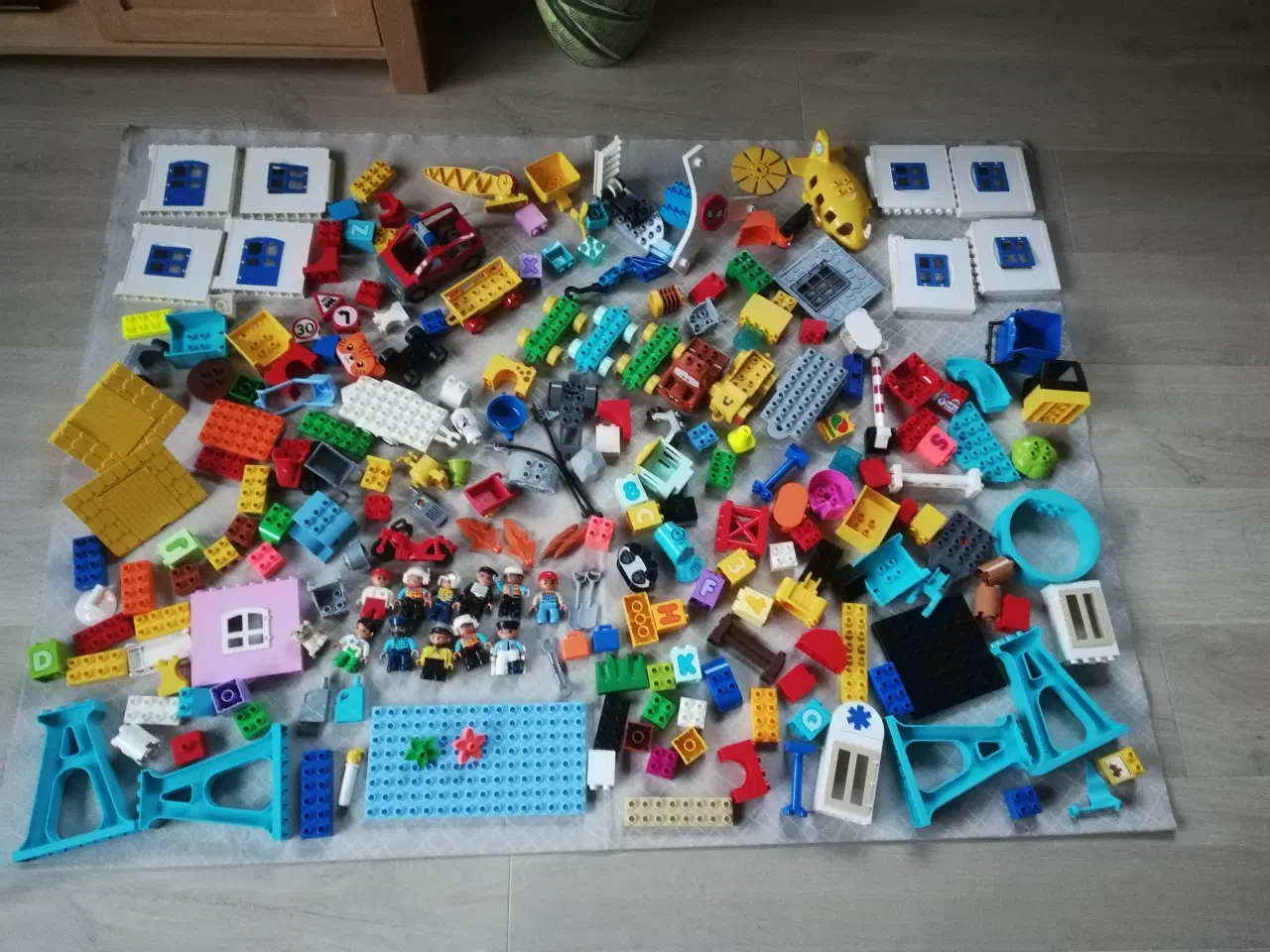 Billede 1 - Lego Duplo 4kg blandet