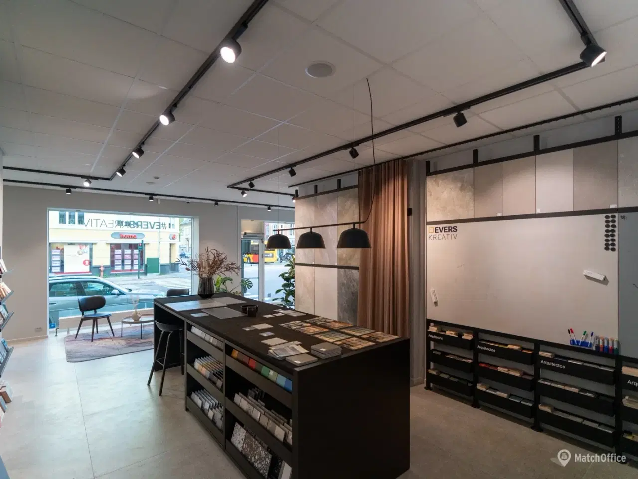 Billede 7 - SÆLGES: Stilren erhvervsandel med markant hjørneplacering og højt afkast – midt på Frederiksberg