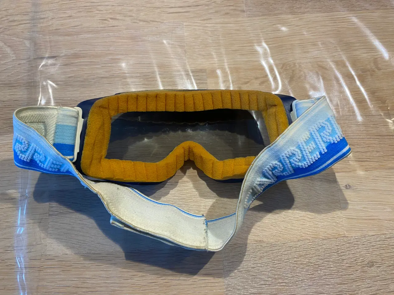 Billede 4 - Ski-handsker og -briller