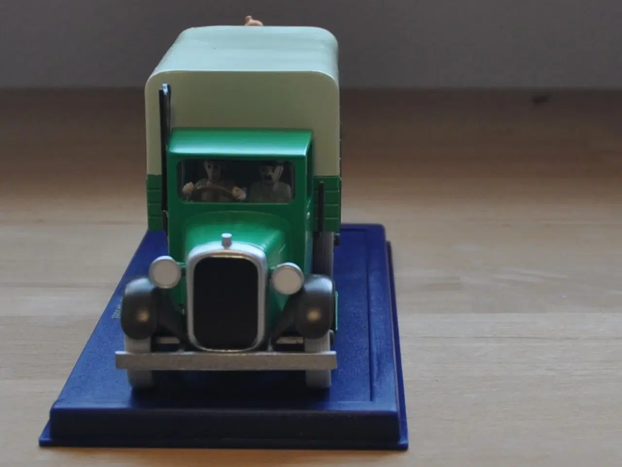 Billede 1 - Tintin bil - Det Knuste Øre