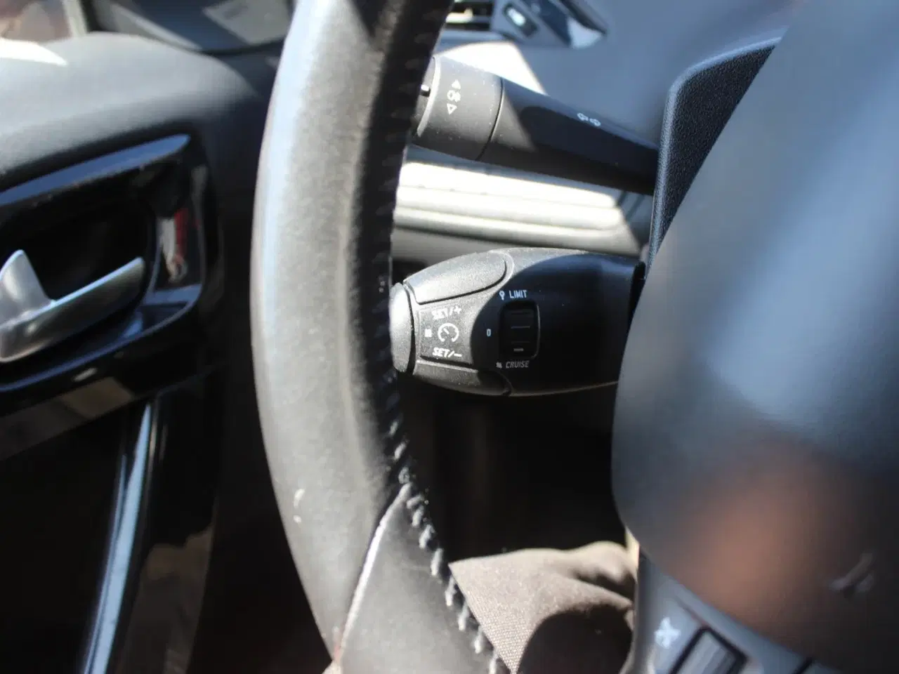 Billede 8 - Peugeot 208 1,6 BlueHDi 100 Active