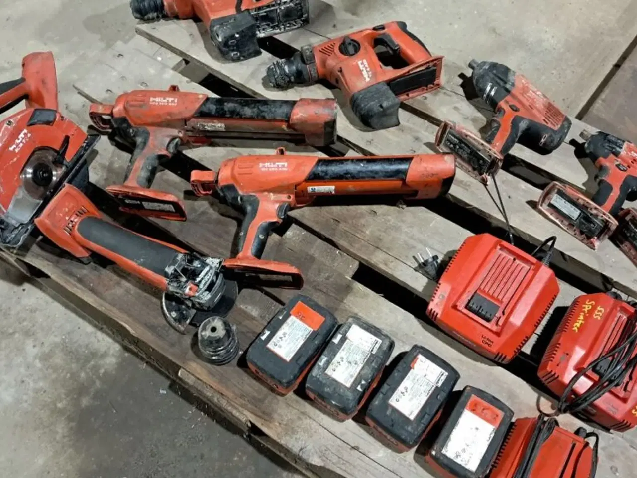 Billede 3 - Hilti En palle med værktøj