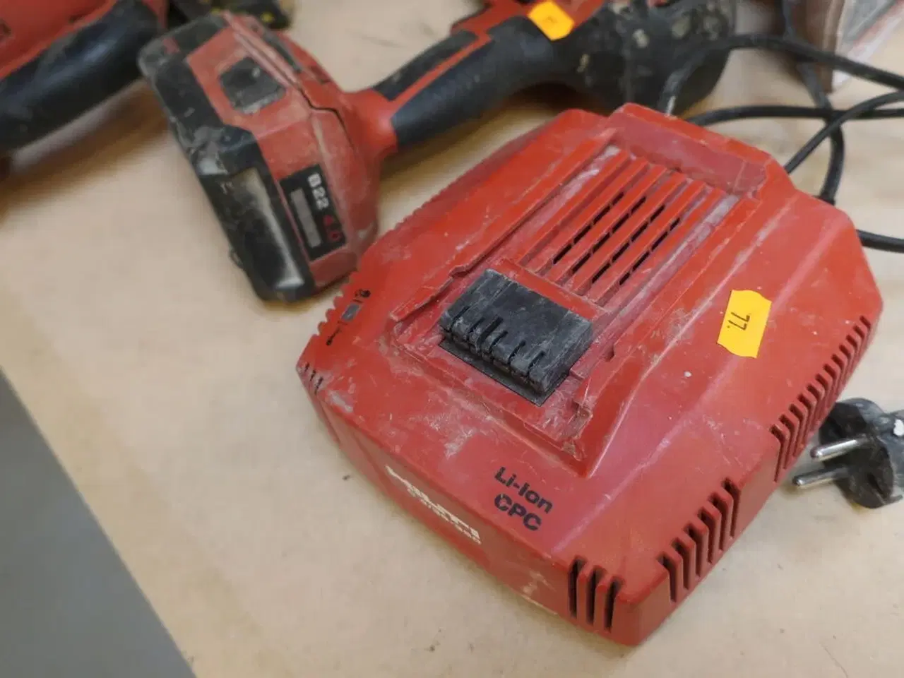 Billede 7 - Akkuværktøj HILTI inkl. 3 batterier og oplader