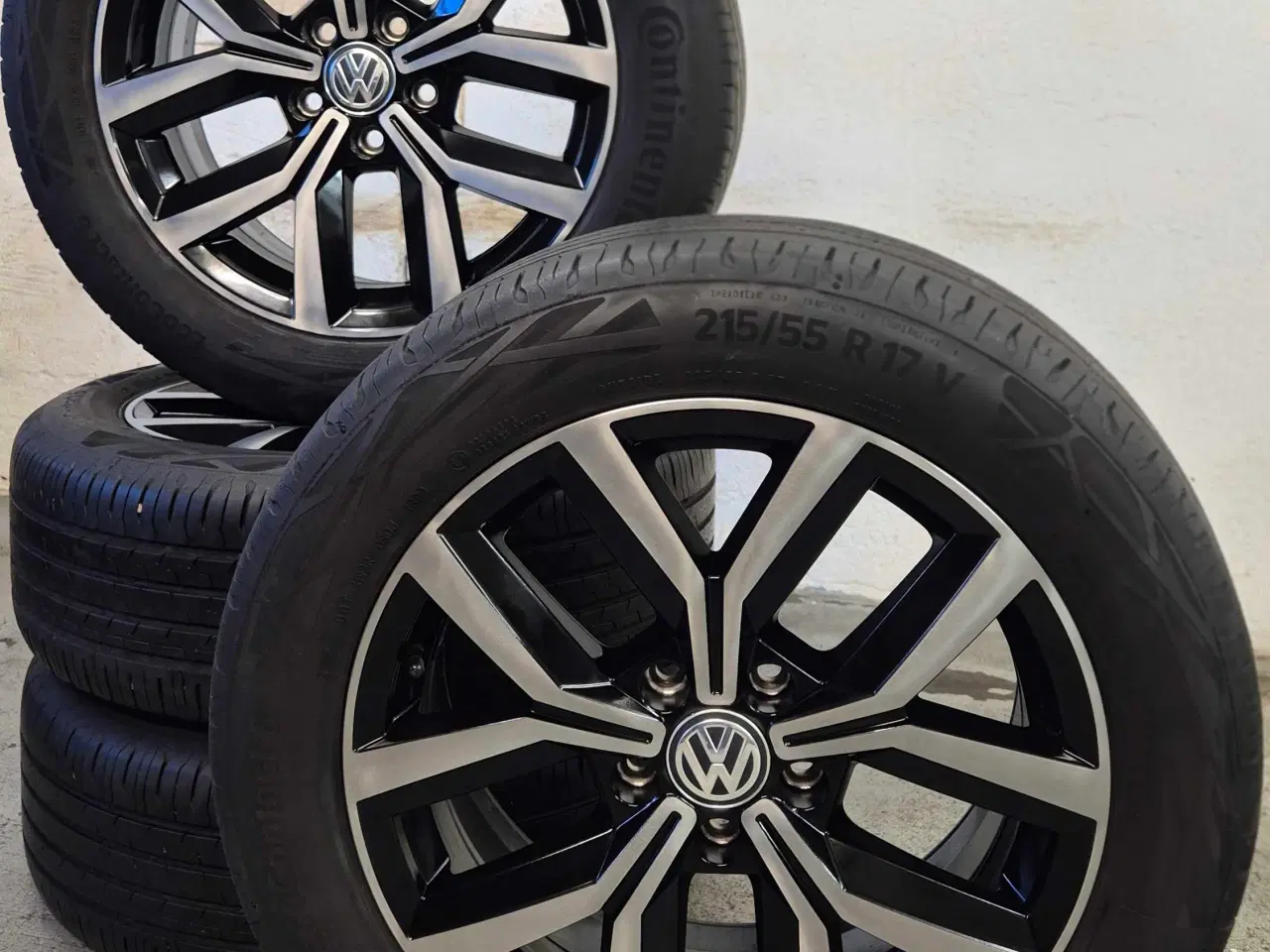 Billede 1 - 5x112 VW ORIGINAL ALUFÆLGE MED SOMMERDÆK 