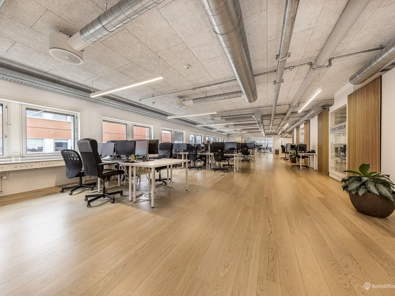 Billede 7 - TIETGENS HAVE – kontor i New Nordic stil