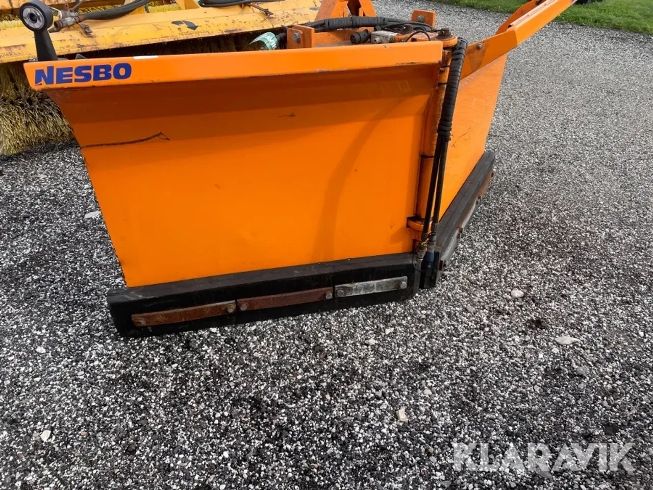 Billede 2 - Nesbo hydraulisk sneplov til traktor Nesbo