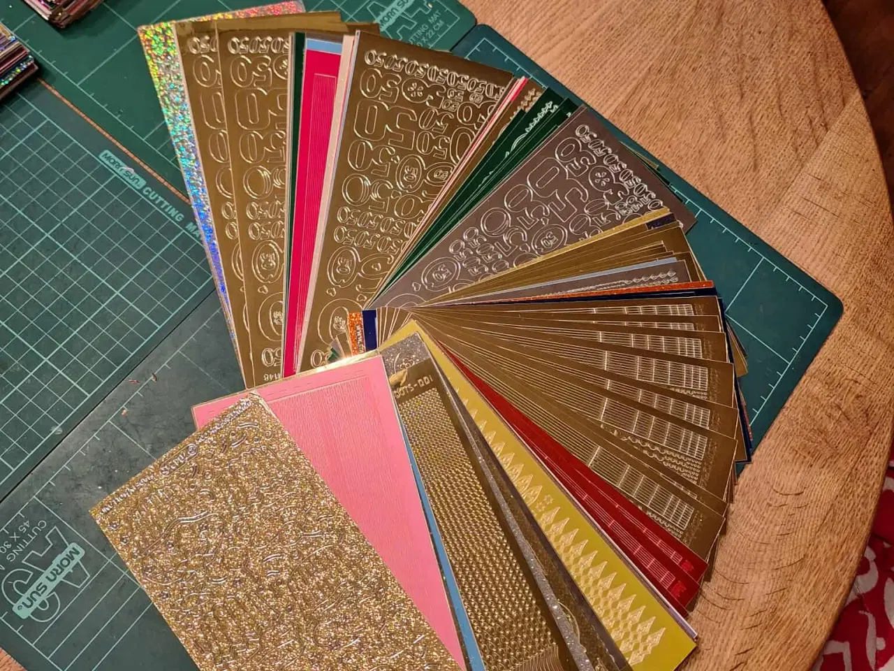 Billede 3 - Til salg meget blandet Stickers ark over 3000 d