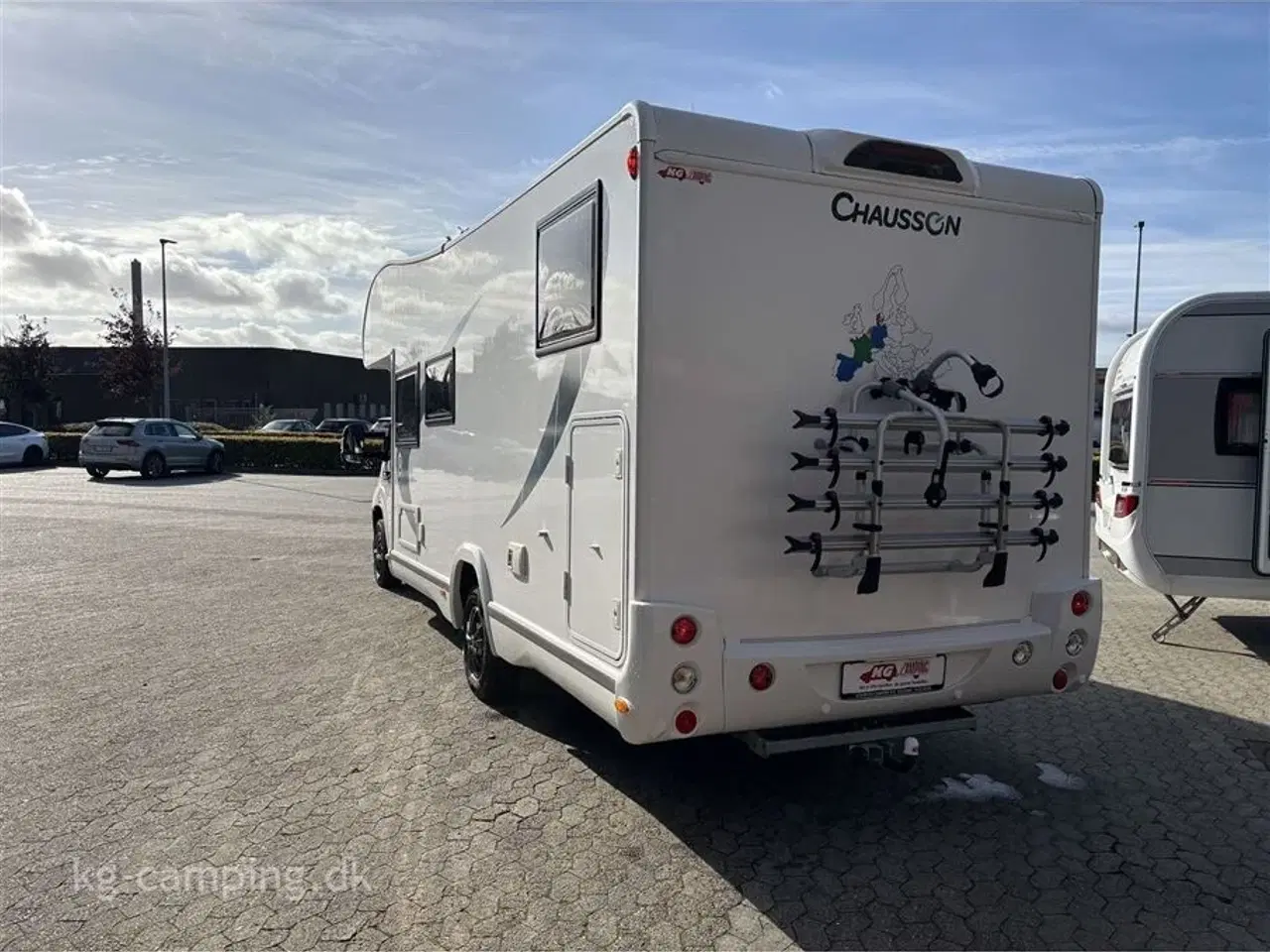 Billede 4 - 2021 - Chausson First Line C717   Rummelig familiecamper med masser af komfort!