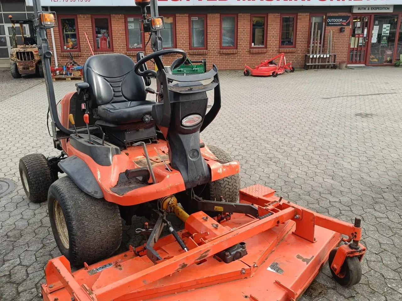 Billede 3 - Kubota F3890 med 4 WD og spare