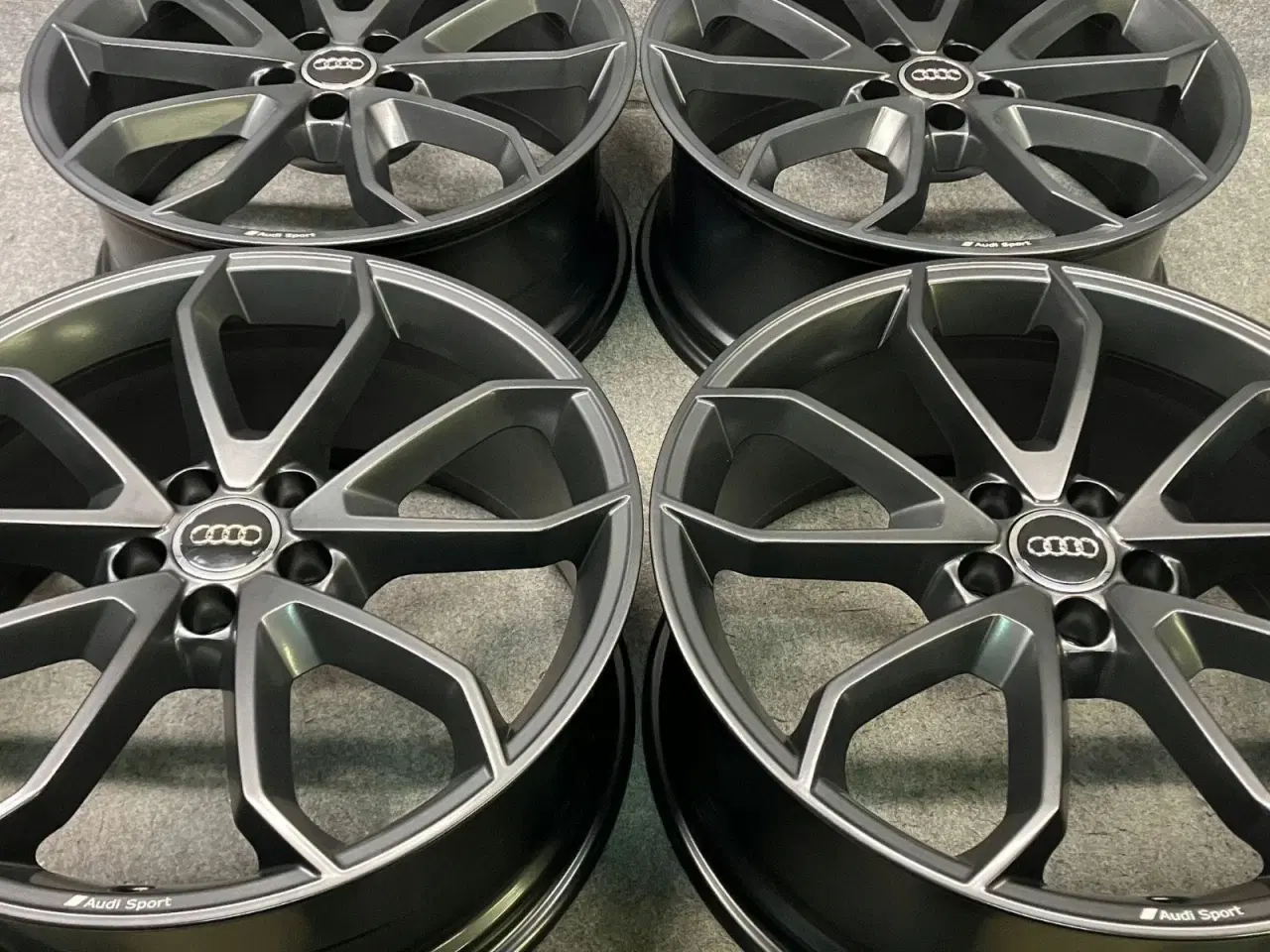 Billede 6 - ALUFÆLGE AUDI Q3 SQ3 8U0 20"