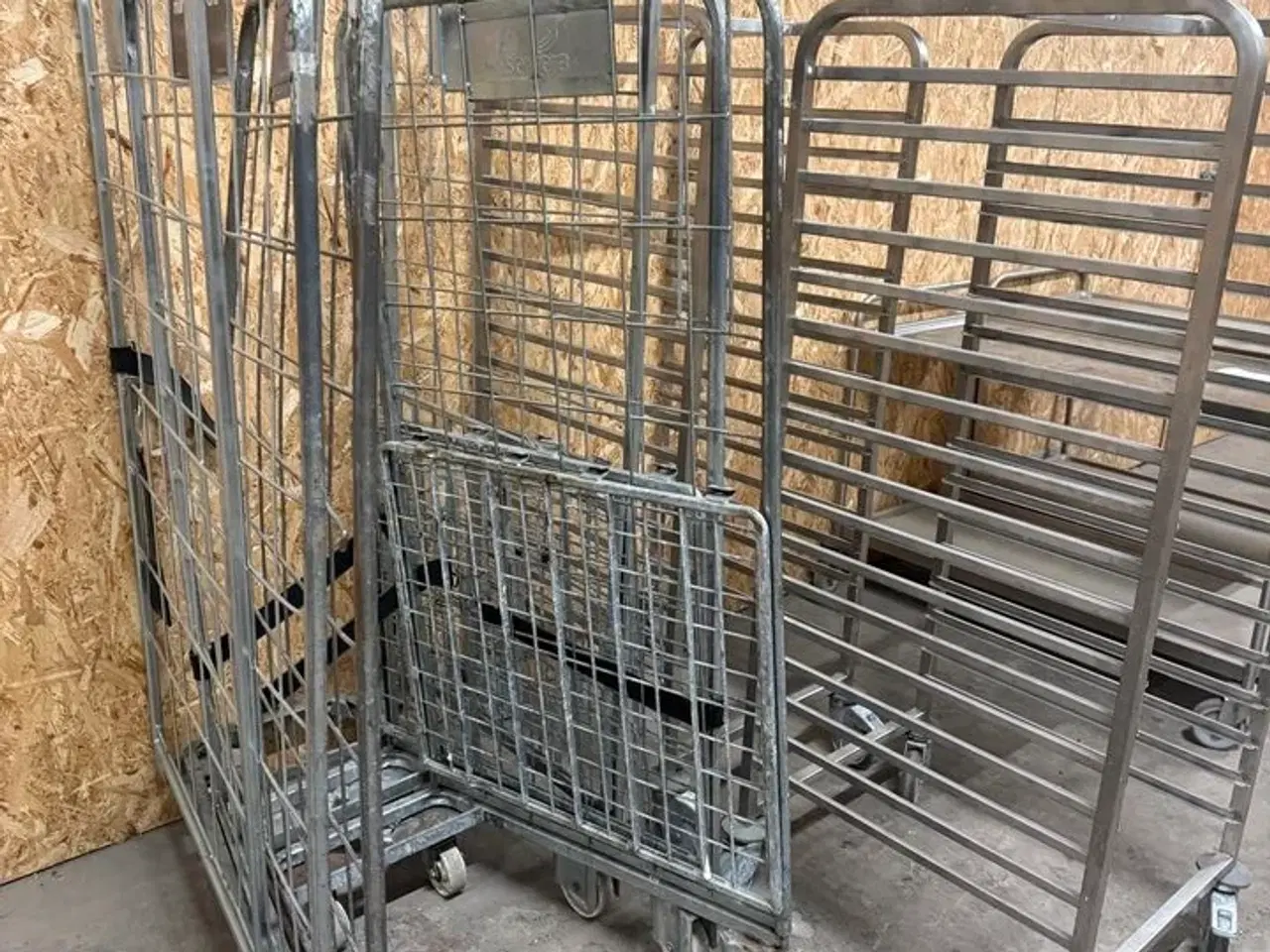 Billede 3 - 2 dobbelt gastro stik vogne + 3 rullebure (MOMSFRI)