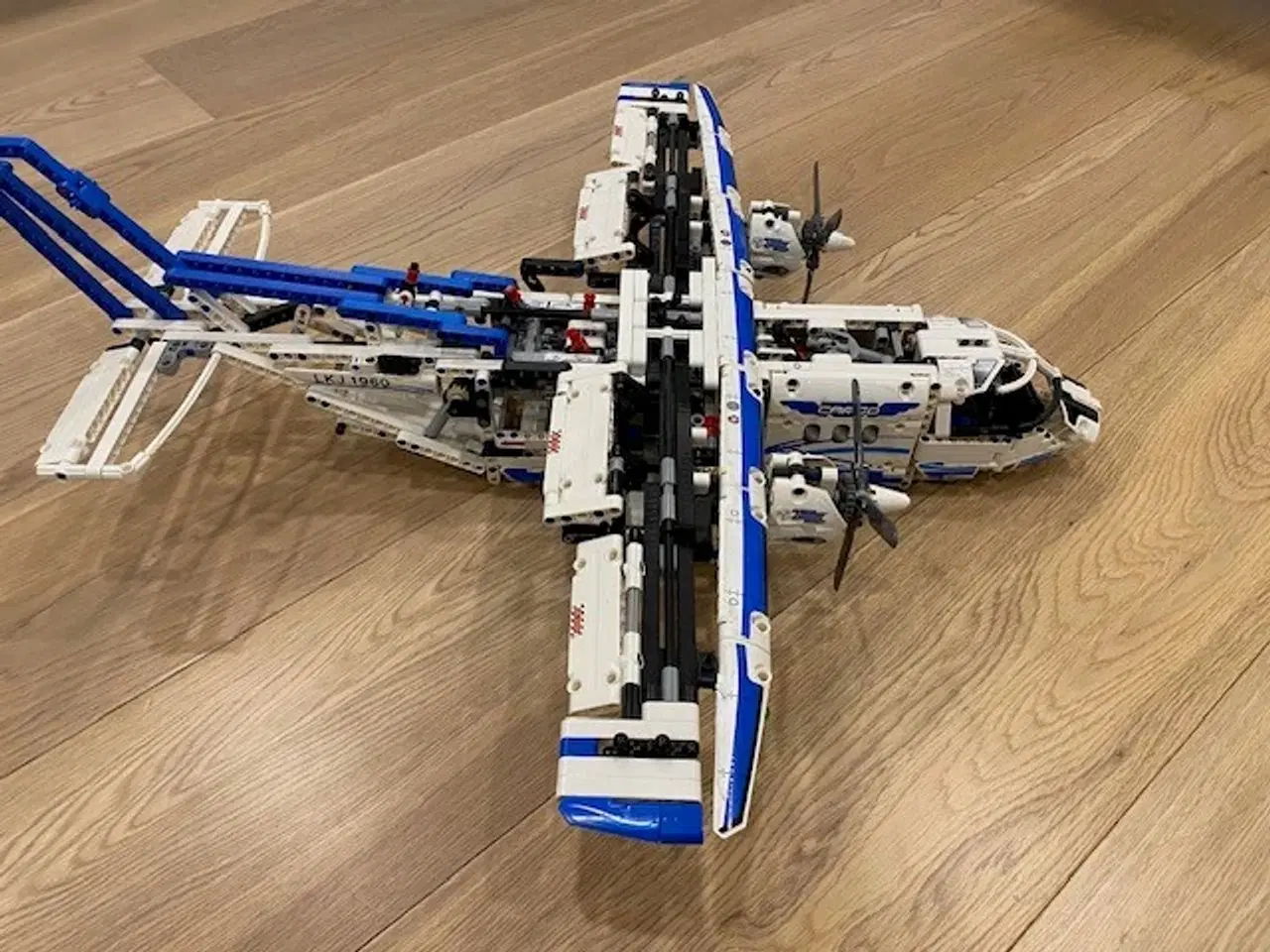 Billede 2 - Lego transportfly 42025 Technic