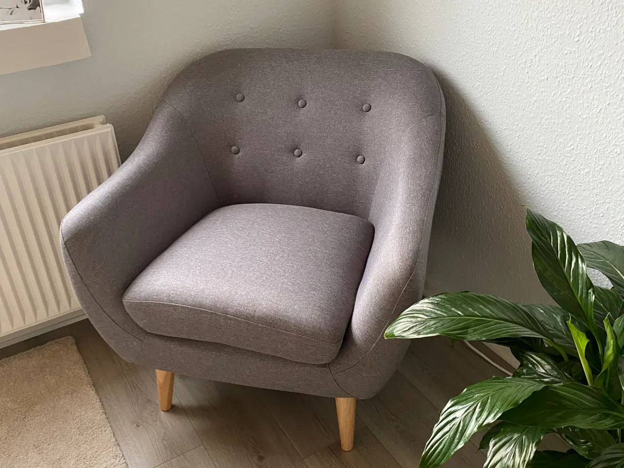 Billede 1 - Sofa og stol