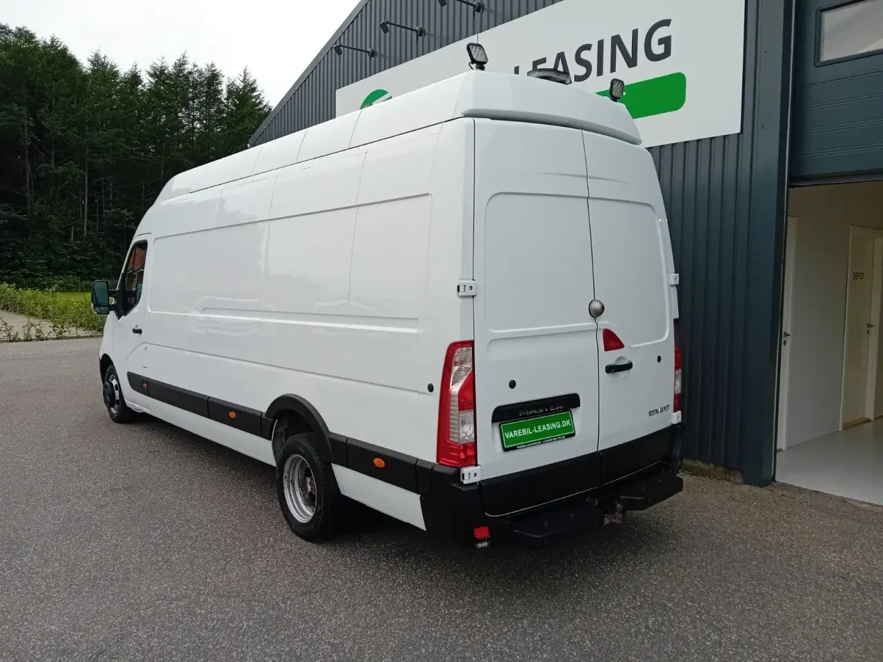 Billede 3 - Renault Master III T35 2,3 dCi 165 L4H3 Kassevogn RWD