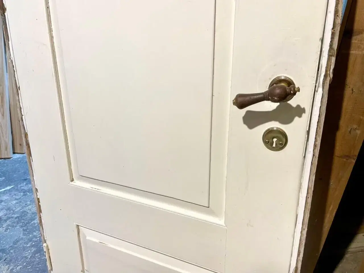 Billede 4 - Original, lav bondehusdør m. karm