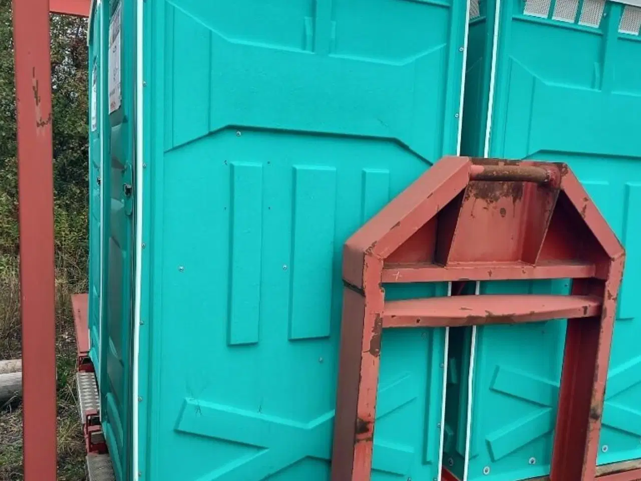 Billede 4 - Toiletlad 4 toiletter + 1 lukket pissoir modul