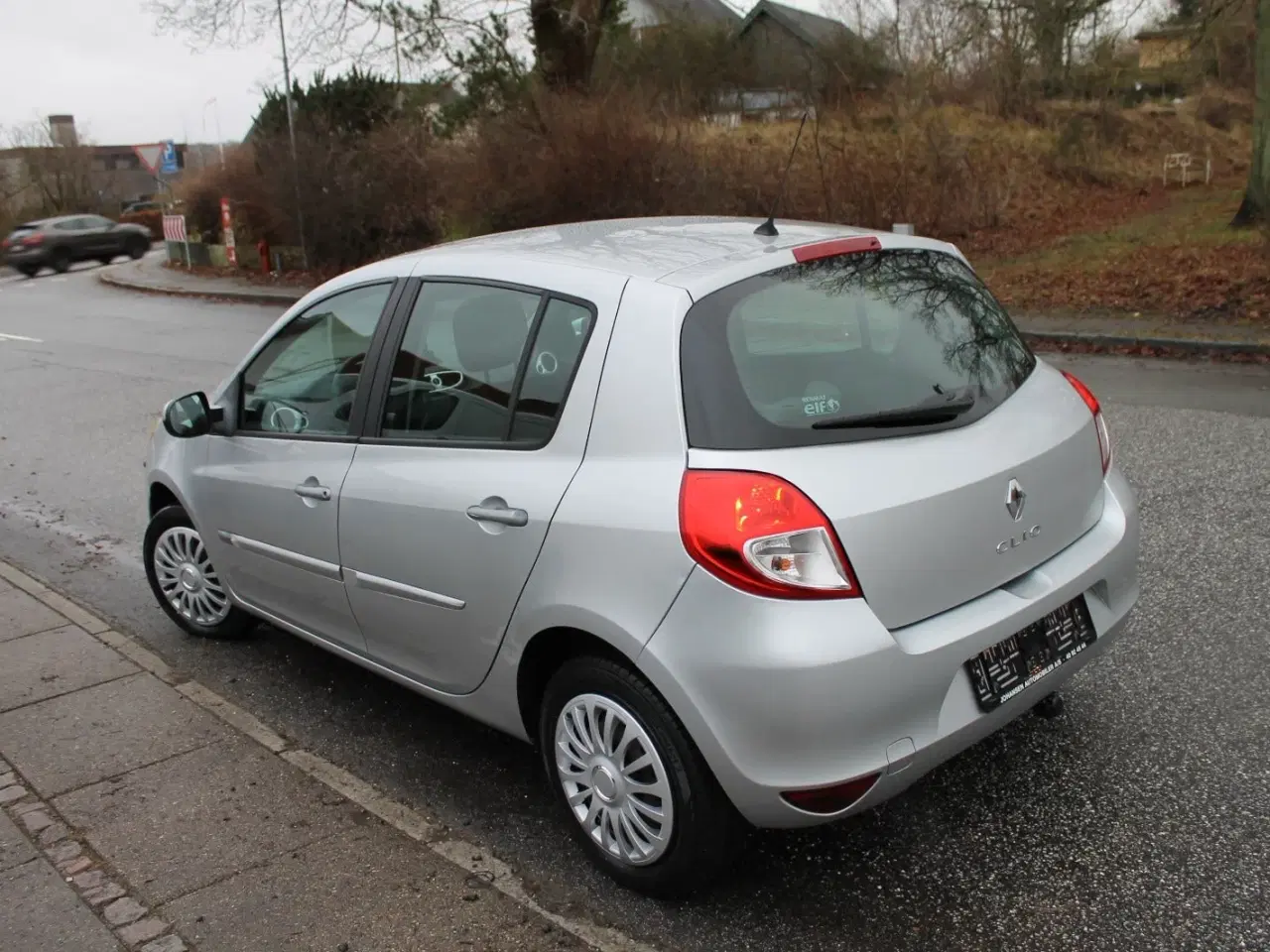 Billede 2 - Renault Clio III 1,2 16V Authentique