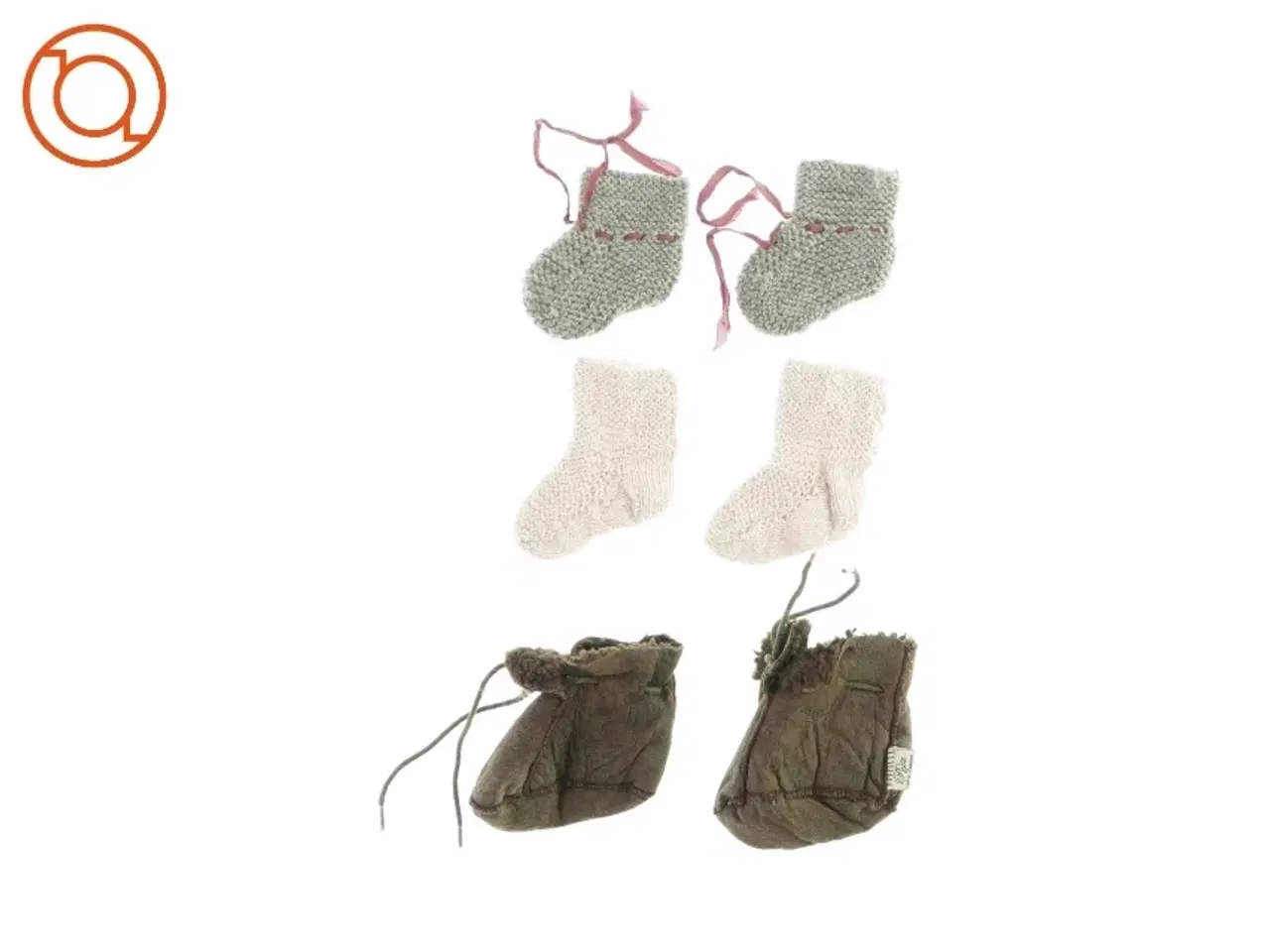 Billede 2 - 2 par sokker og et par sutsko fra Sofie Schnoor  (str. 0 til 6 måneder )